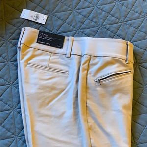 NWT 4P Ann Taylor Devin Fit Ankle Pant, Tan